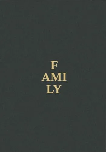 Couverture de Family - A Contemporary Portrait by Magnum Photos and Guest Artists