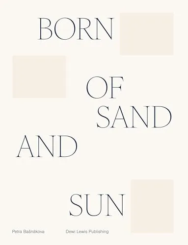 Couverture de Born of Sand and Sun