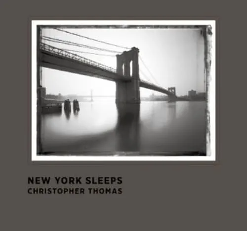 Couverture de New York Sleeps