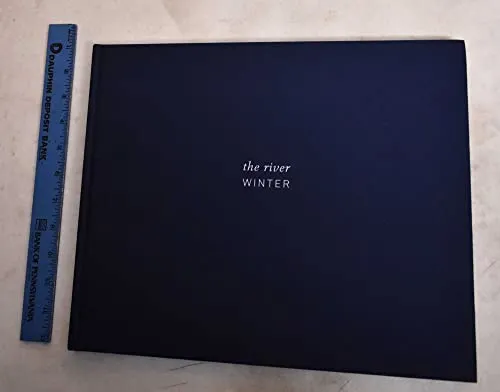 Couverture de The River Winter