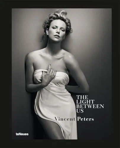 Couverture de The Light between Us