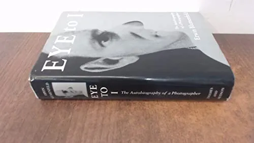 Couverture de Eye to I : the autobiography of a photographer