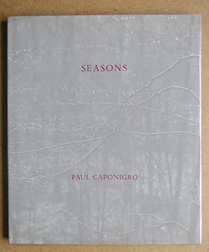 Couverture de Seasons: Photographs and Essay