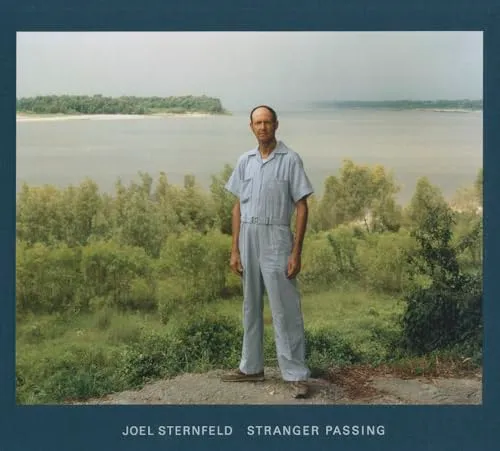 Couverture de Stranger Passing