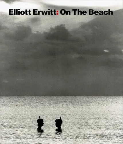 Couverture de Elliott Erwitt--On the Beach