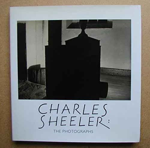 Couverture de The Photographs (Vol II)