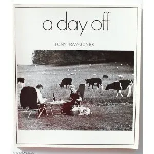 Couverture de A Day Off: An English Journal