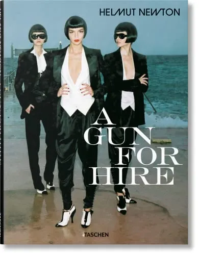 Couverture de Helmut Newton. A Gun for Hire