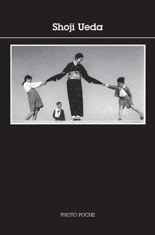 Couverture de Shoji Ueda - Photo Poche n° 117