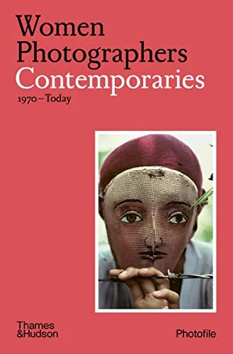 Couverture de Women Photographers: Contemporaries (1970-Today)