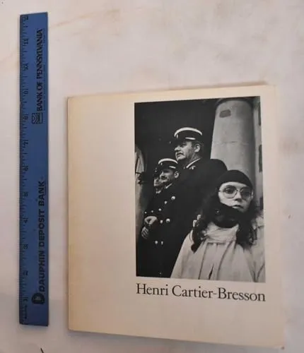 Couverture de Henri Cartier-Bresson, His Archive of 390 Photographs from the Victoria and Albert Museum