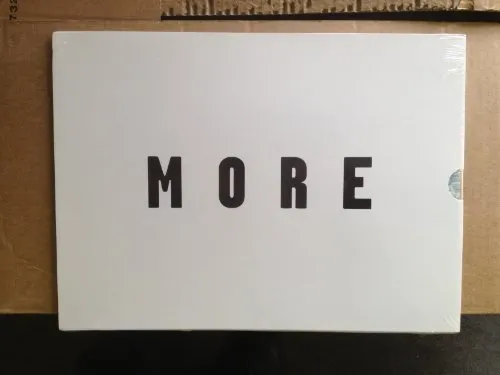 Couverture de More