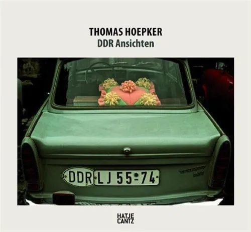Couverture de DDR Ansichten : Views of a Vanished Country