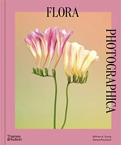 Couverture de Flora Photographica. The Flower in Contemporary Photography