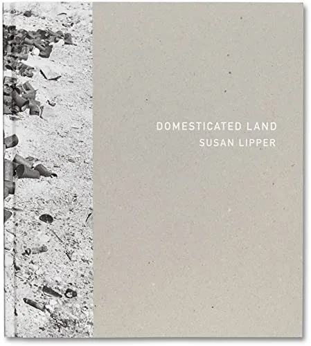 Couverture de Domesticated Land