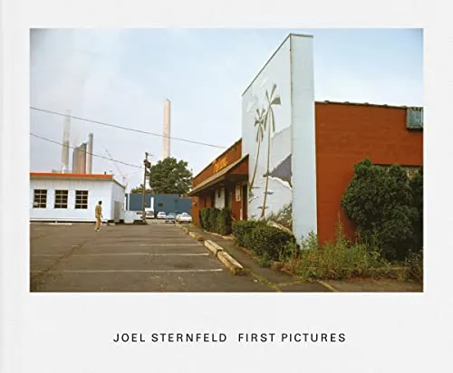 Couverture de First Pictures