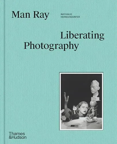 Couverture de Liberating Photography