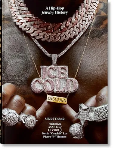 Couverture de Ice Cold. A Hip-Hop Jewelry History. 45th Ed.