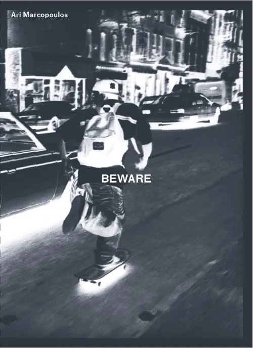 Couverture de Beware