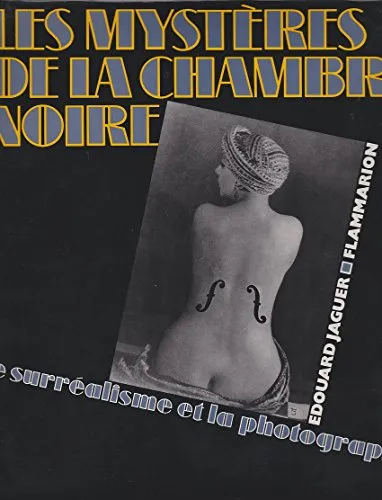 Couverture de Les Mysteres De La Chambre Noire