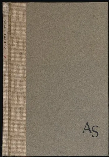 Couverture de The Siskind Variations: A Quartet of Photographs & Contemplations