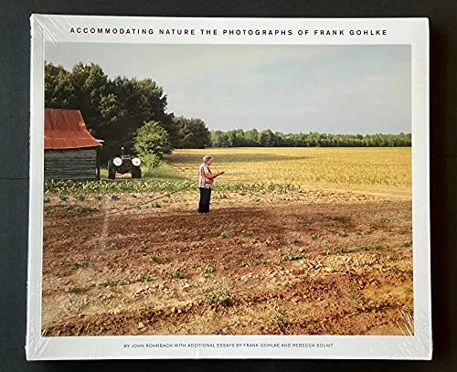 Couverture de Accommodating Nature