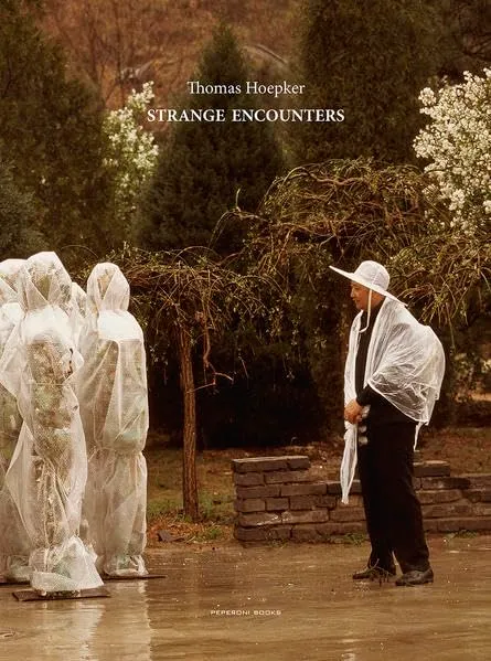 Couverture de Strange Encounters