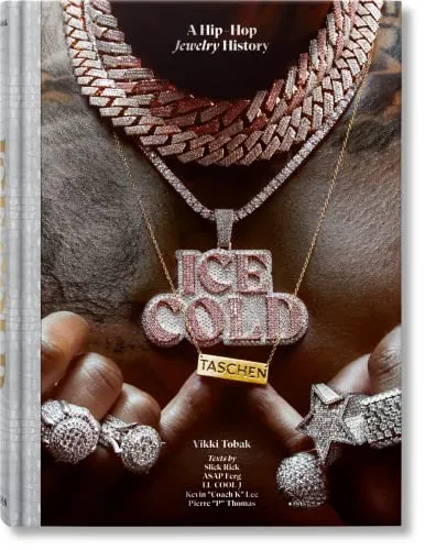 Couverture de Ice Cold. A Hip-Hop Jewelry History