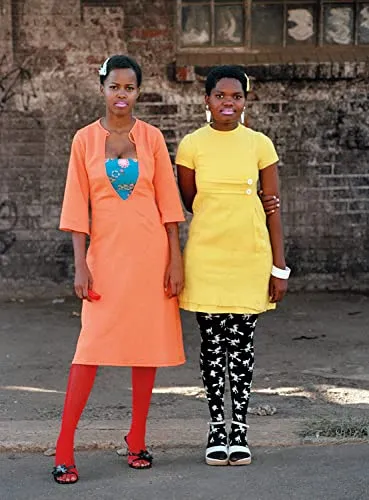 Couverture de Events of the Social Portraiture and Collective Agency African Photography from The Walther Collection