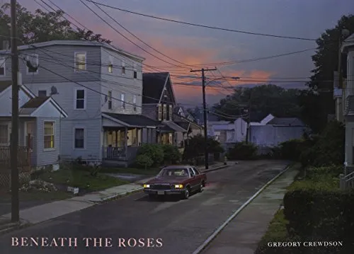 Couverture de Beneath the Roses