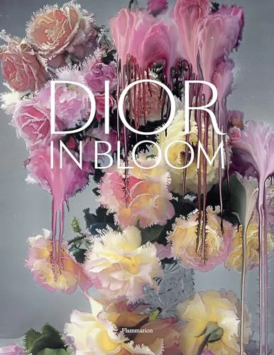 Couverture de Dior in Bloom