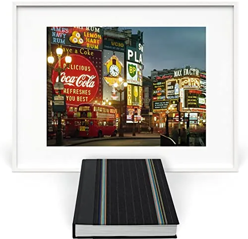 Couverture de London. Portrait of a City, Paul Smith Edition No. 1–500 ‘Piccadilly Circus’