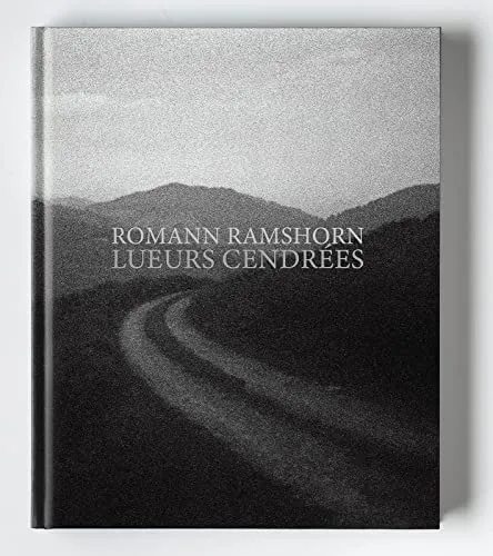 Couverture de Lueurs Cendrées