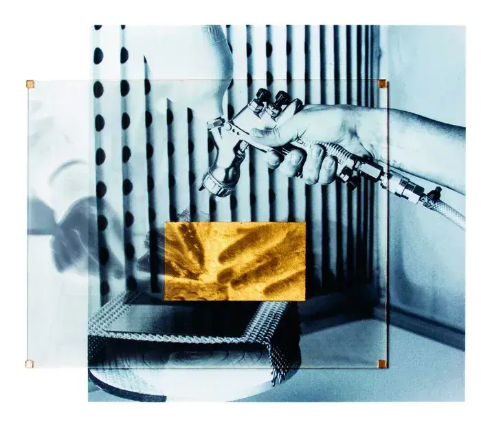 D'une Main à l'Autre - Commande photographique nationale des 30 ans du titre Maître d'art, Institut pour les Savoir-Faire Français, Paris