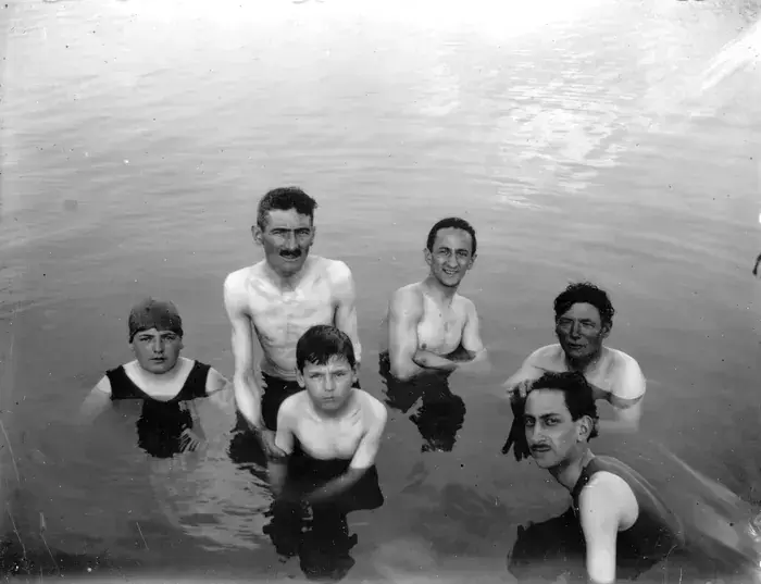 Le quotidien en boîtes : 180 ans de photographies en Val-de-Marne, Archives départementales du Val-de-Marne, Créteil