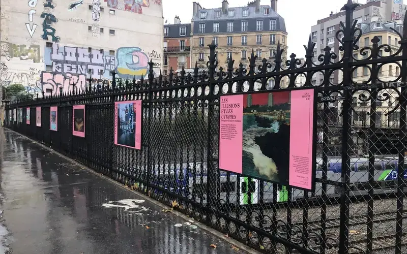 « Qui habite ici ? », une exposition sur le pont Saint-Ange, Pont Saint-Ange, Paris