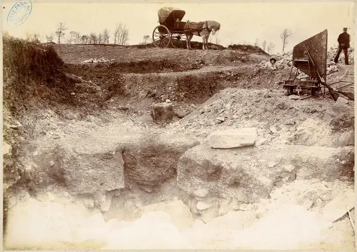 Camille Enlart et la photographie, Bibliothèque des Annonciades, Boulogne-sur-Mer