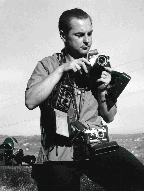 De famille : quand les appareils racontent l’histoire photographique - Roger BELLONE, Bibliothèque patrimoniale Villa Saint-Hilaire, Grasse, Grasse