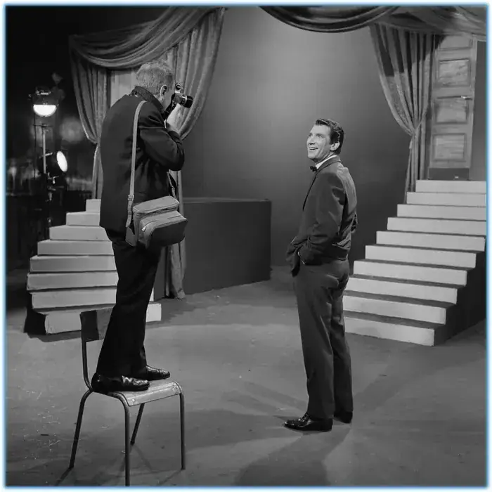 Regarder la Télévision, Le Capitole, Centre d'art, Blois