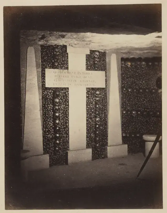 Nadar : inventer Paris, des profondeurs au ciel, Les Catacombes de Paris, Paris